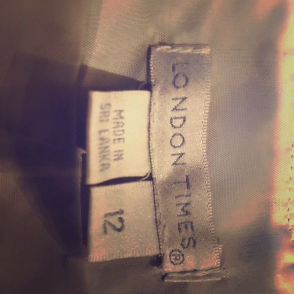 London Times Dress - Picture 4 of 5